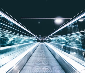 Moving walkway